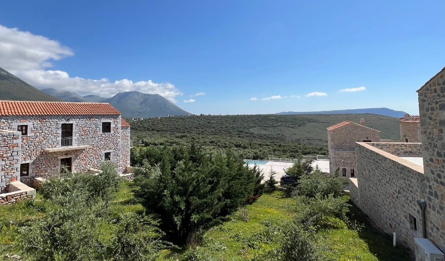 Τι προσφέρουμε